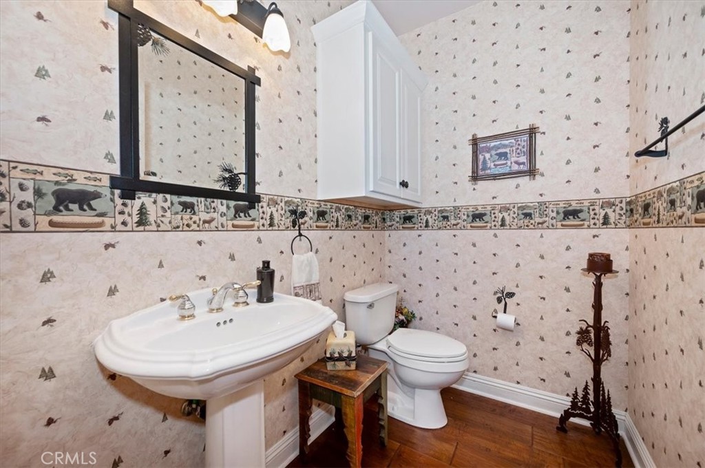 483 Emerald Property Photo 20