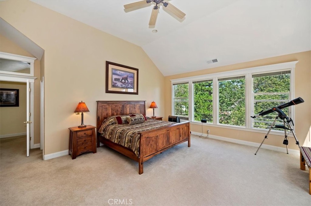 483 Emerald Property Photo 58