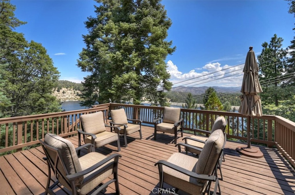 483 Emerald Property Photo 66