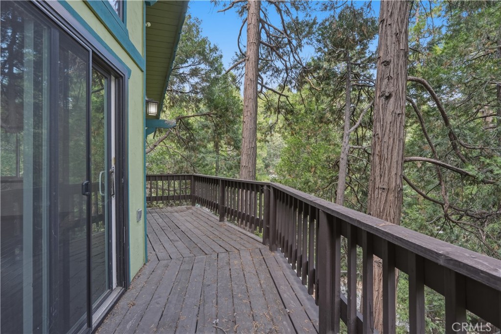 24036 Cresta Property Photo 19