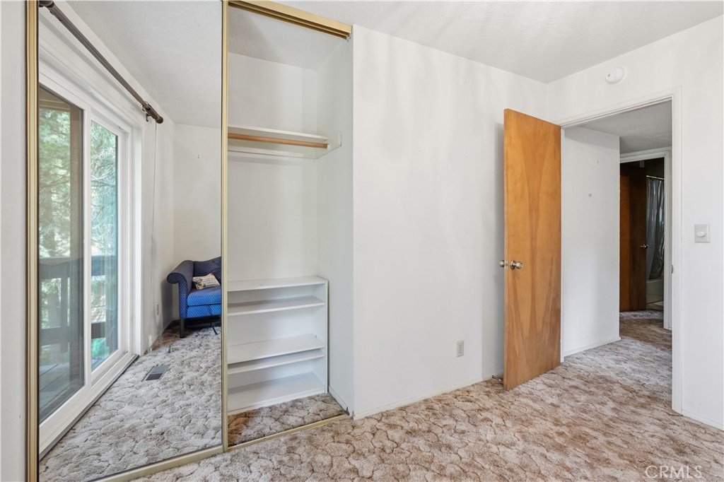 24036 Cresta Property Photo 22