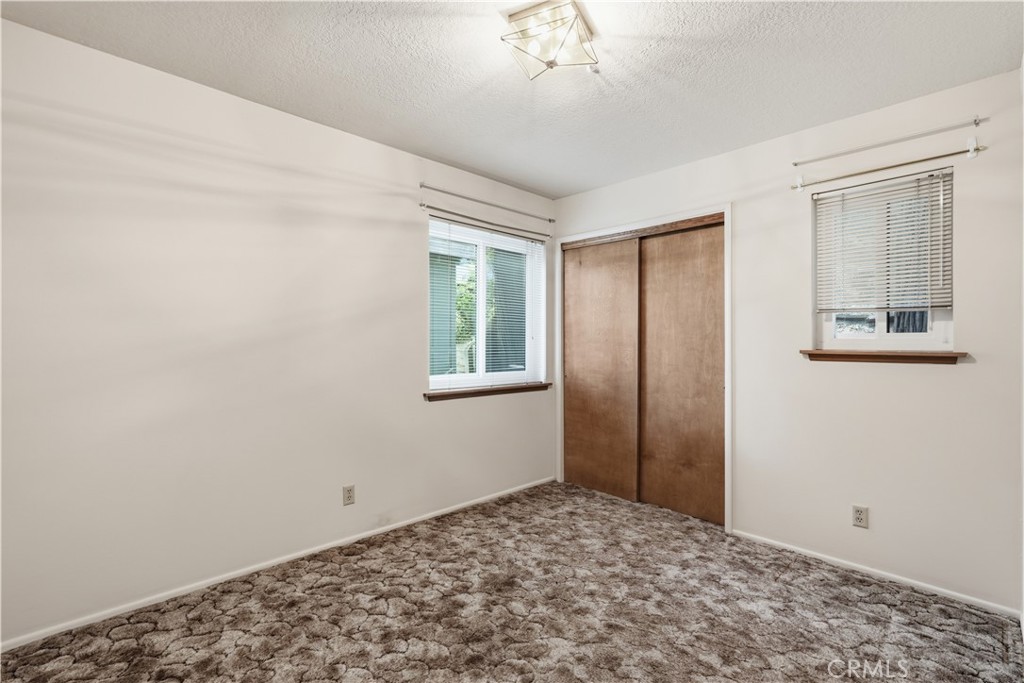 24036 Cresta Property Photo 29