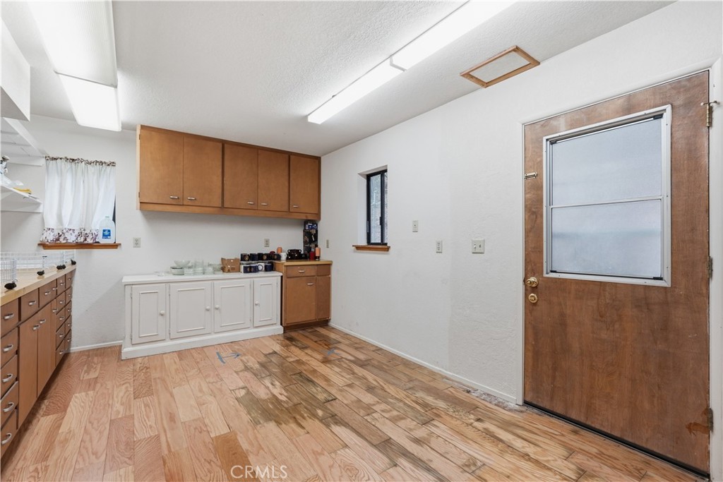 24036 Cresta Property Photo 35