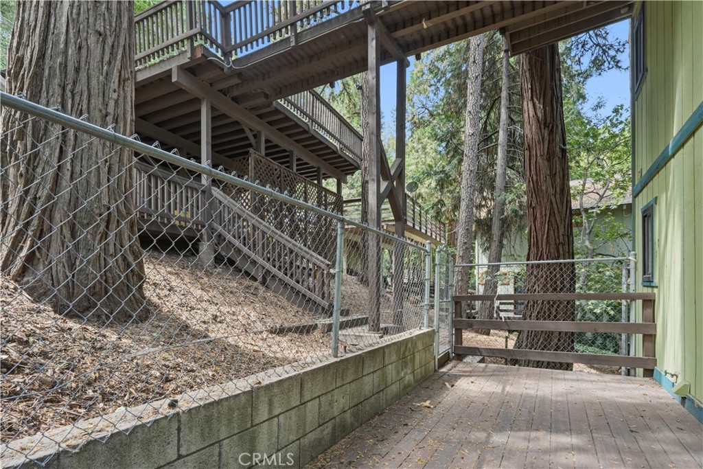 24036 Cresta Property Photo 38