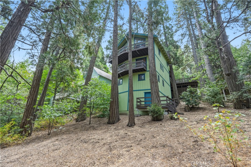 24036 Cresta Property Photo 40