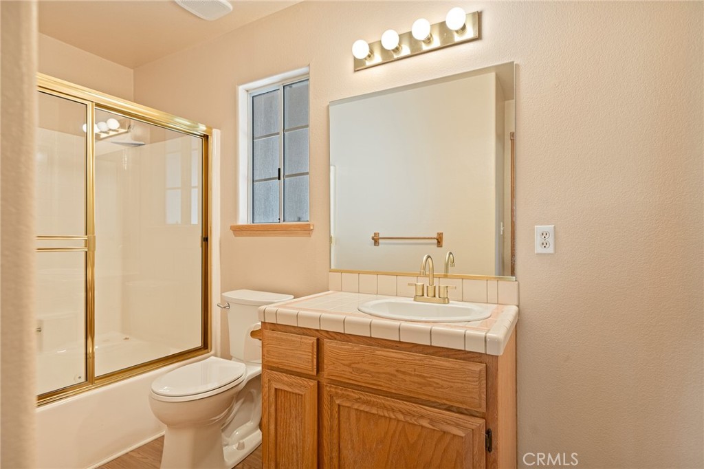 1208 Aleutian Property Photo 20