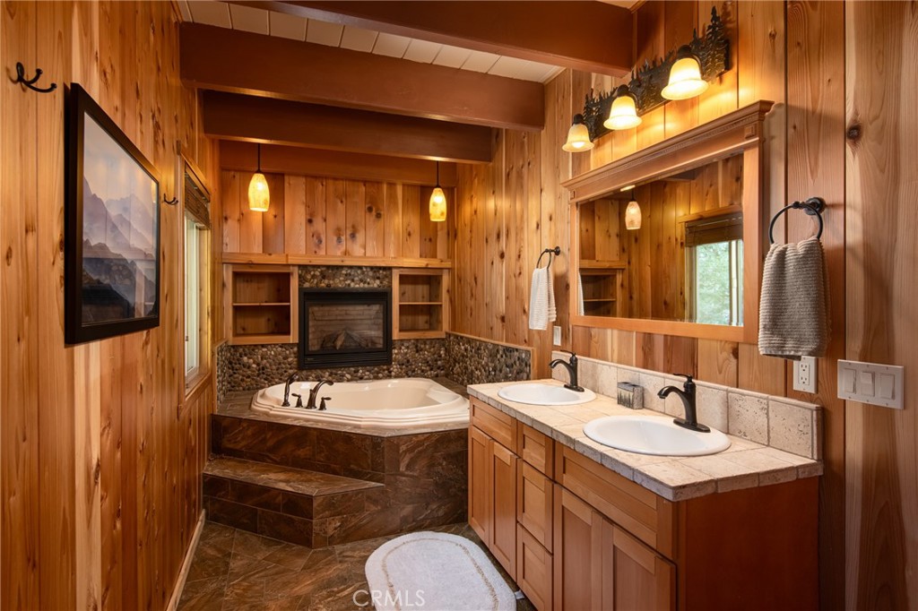 26621 Thunderbird Property Photo 17