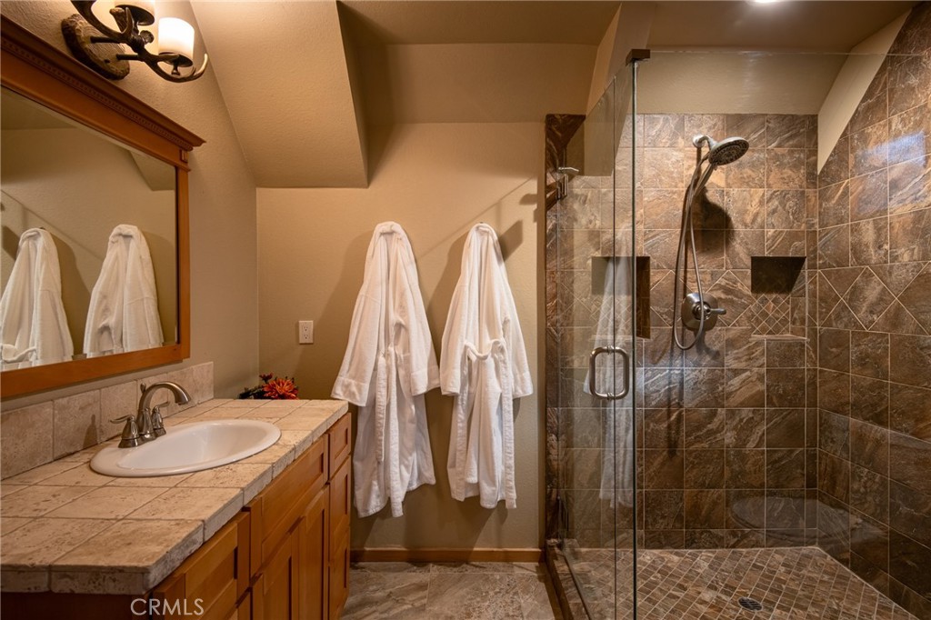 26621 Thunderbird Property Photo 18