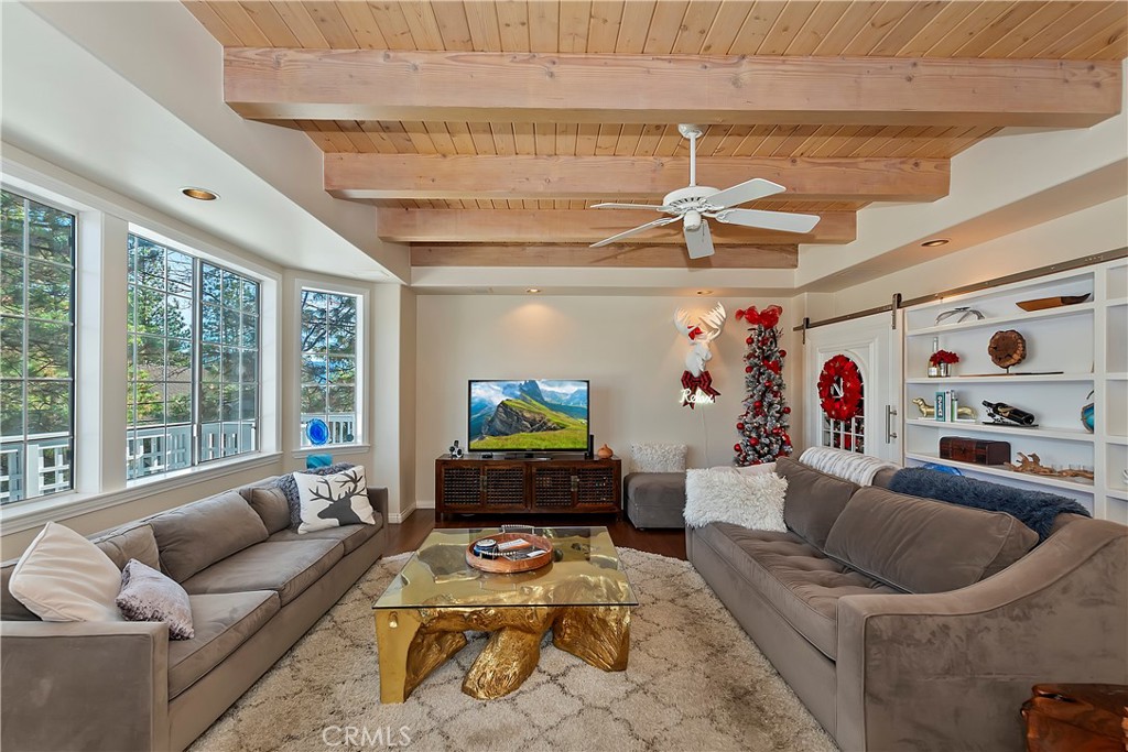 27832 St Bernard Property Photo 5
