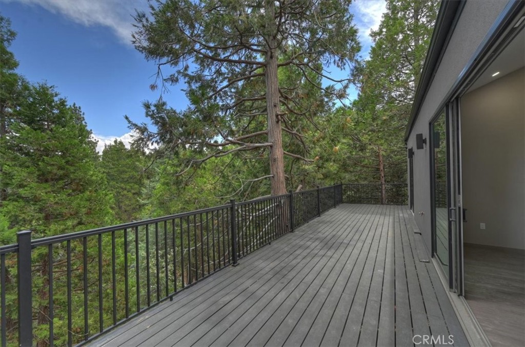 28986 Alder Terrace Property Photo 10