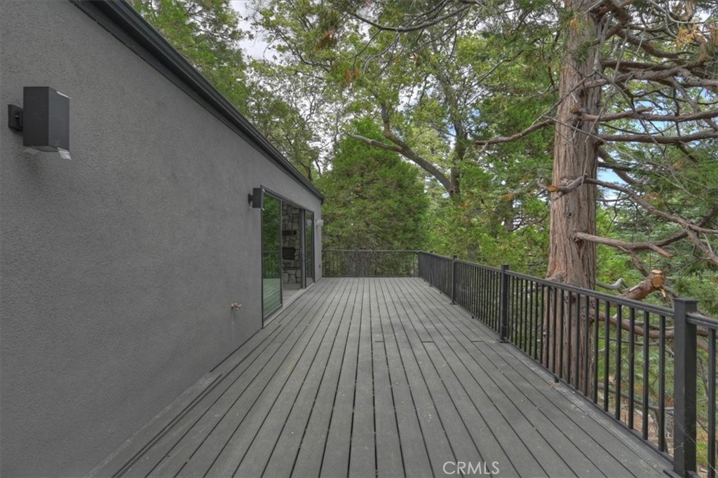 28986 Alder Terrace Property Photo 12