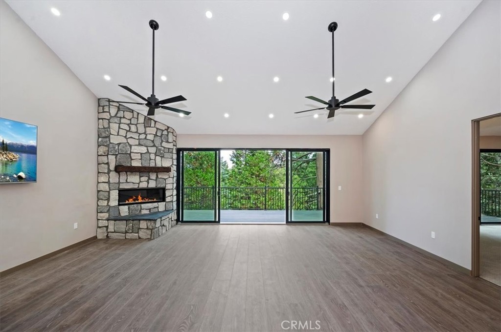 28986 Alder Terrace Property Photo 17