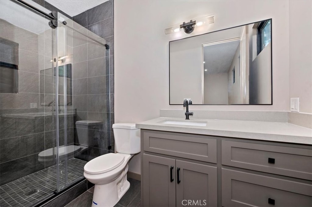 28986 Alder Terrace Property Photo 40