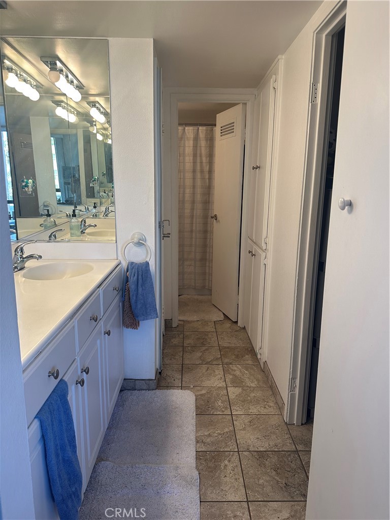 1750 E Ocean 503 Property Photo 11