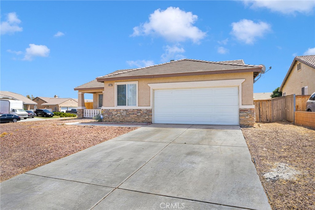 14573 Handsdale Street Property Photo 3