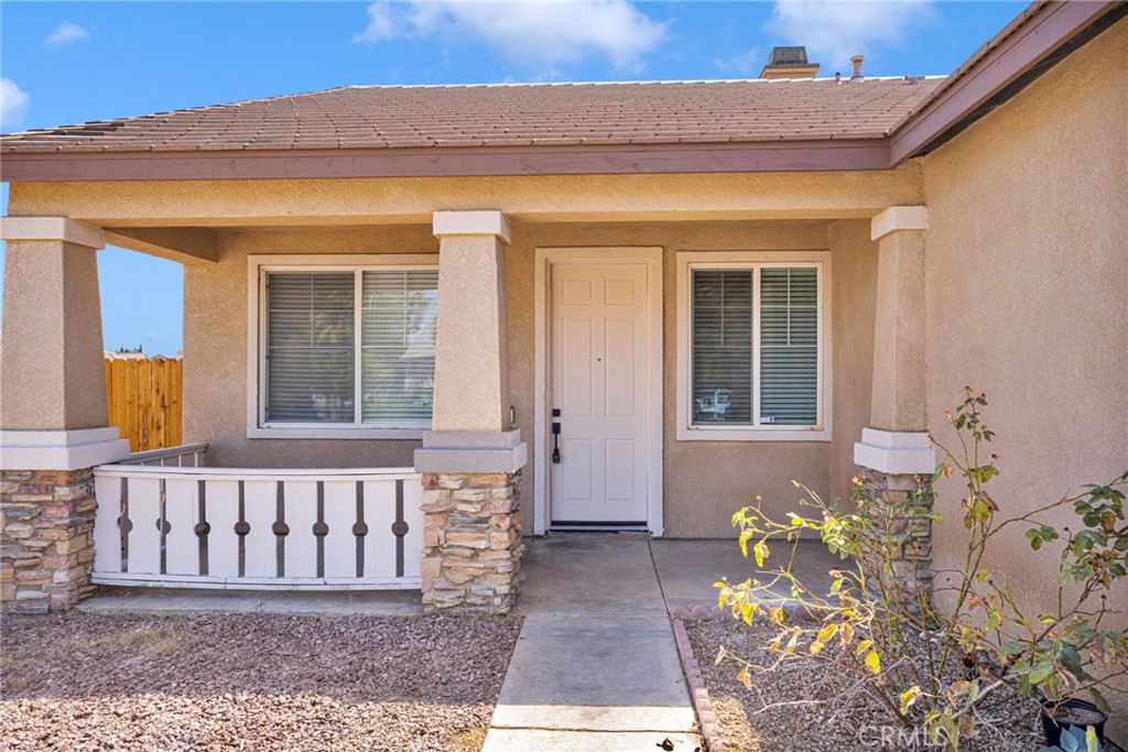 14573 Handsdale Street Property Photo 5