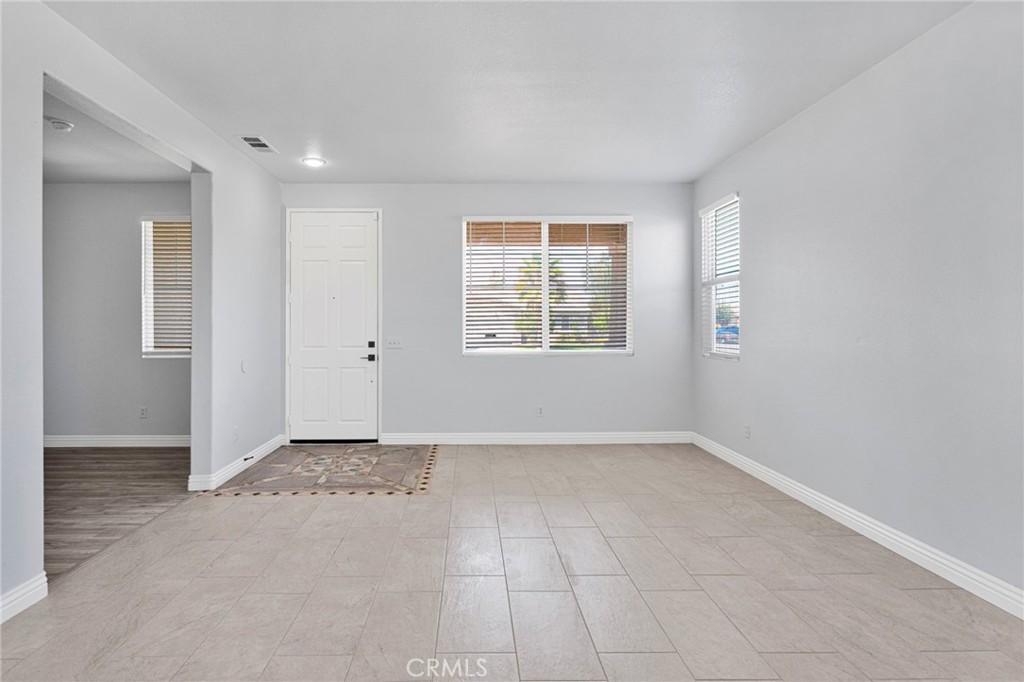 14573 Handsdale Street Property Photo 9