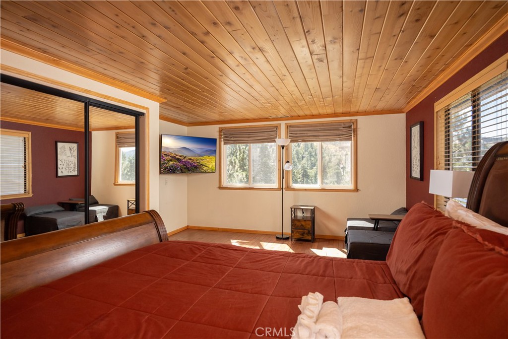 43939 Yosemite Drive Property Photo 19