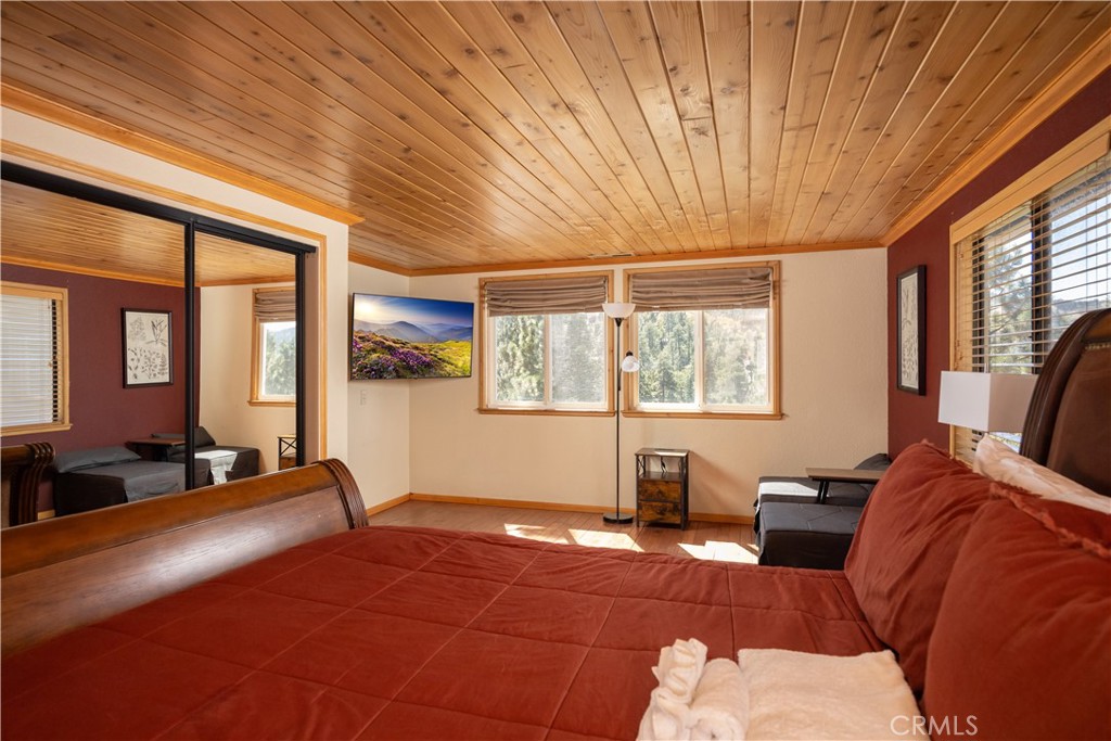 43939 Yosemite Drive Property Photo 19