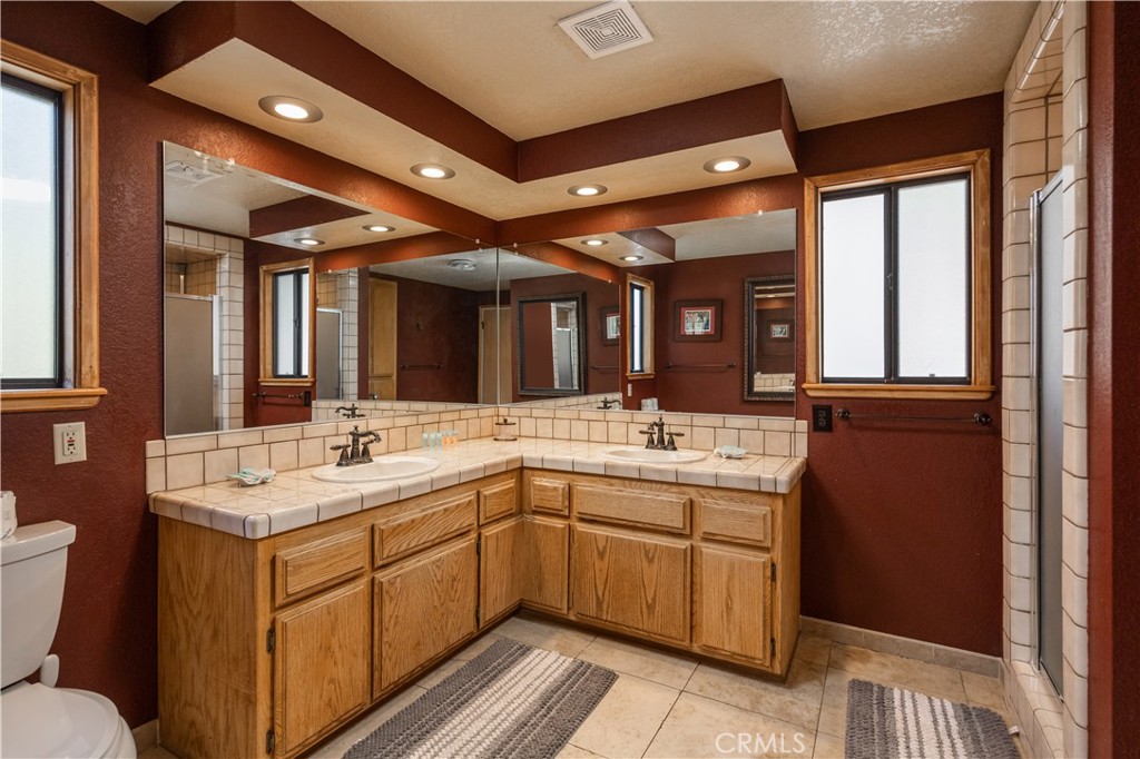 43939 Yosemite Drive Property Photo 21