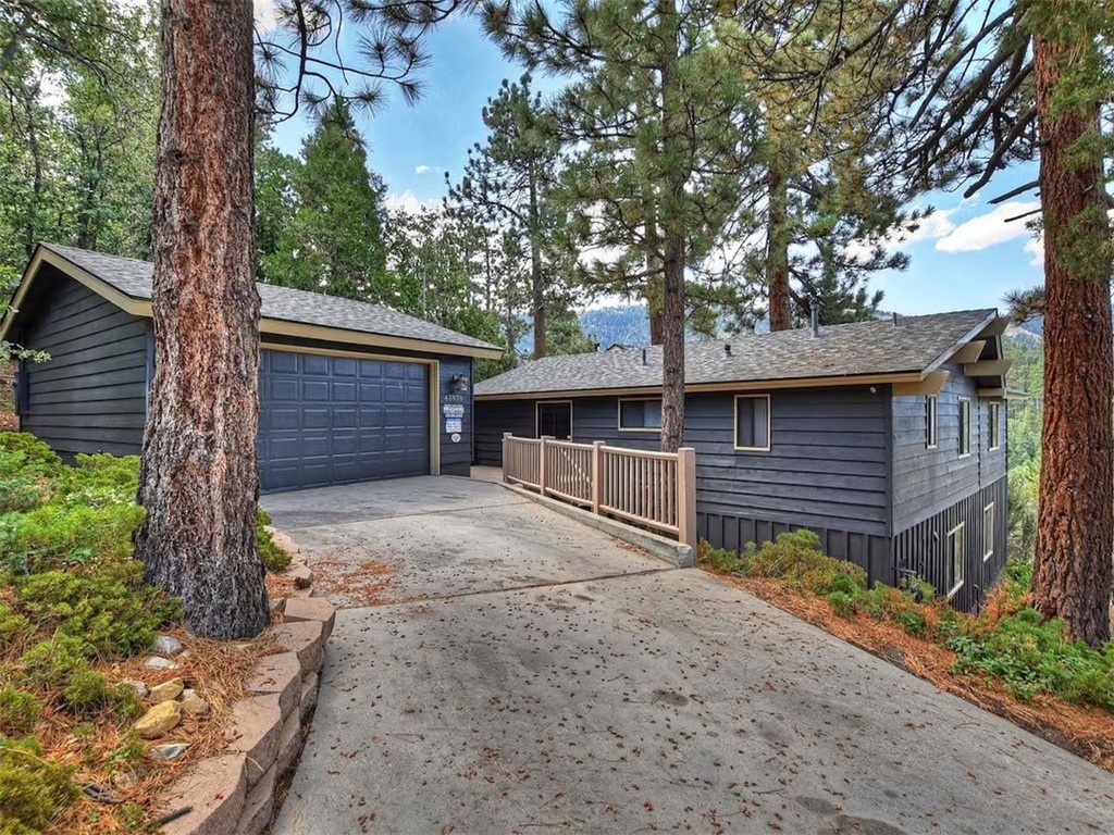 43939 Yosemite Drive Property Photo 38