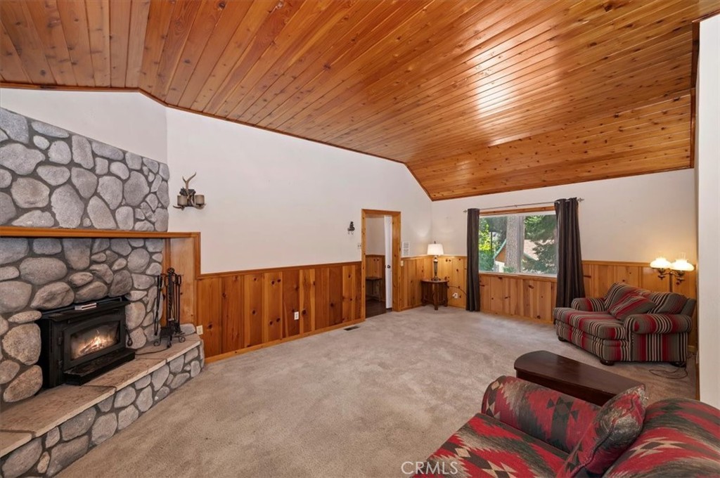 932 Cedar Drive Property Photo 4