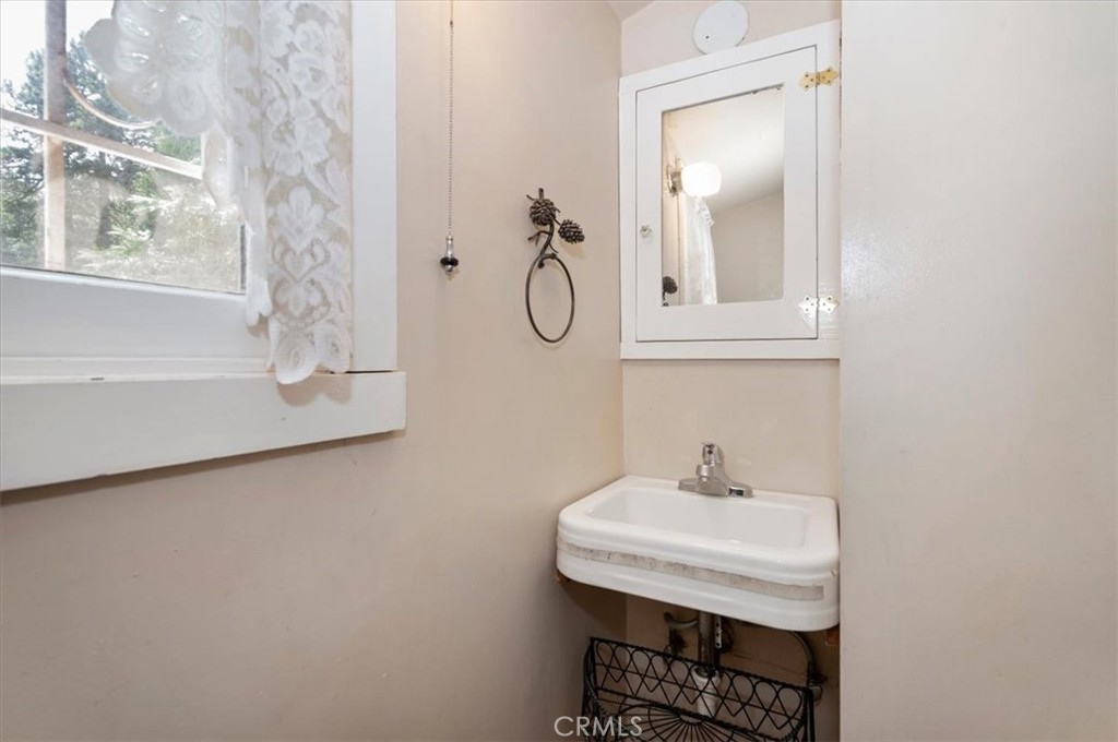 932 Cedar Drive Property Photo 18