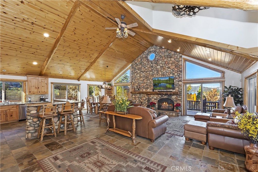 42311 Eagle Ridge Drive Property Photo 7