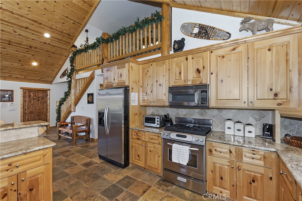 42311 Eagle Ridge Drive Property Photo 14