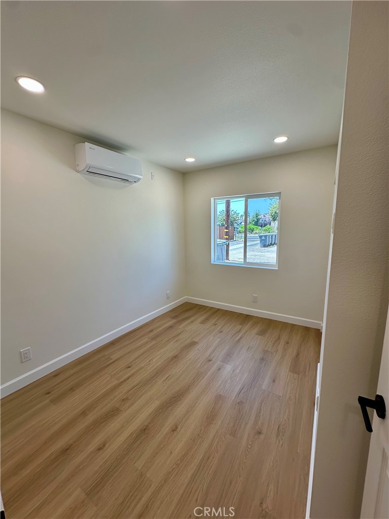 1936 W Valencia Drive A Property Photo 13