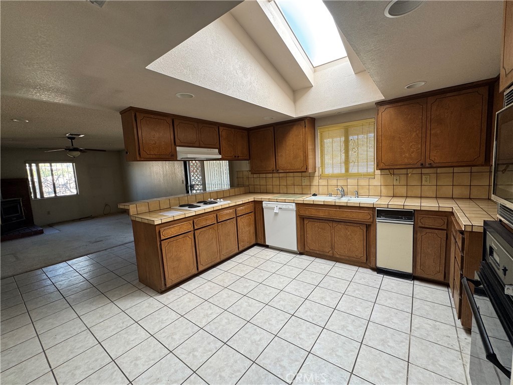 57374 Warren Property Photo 9