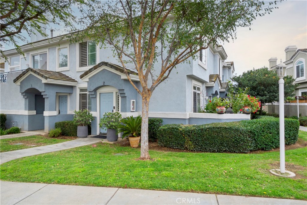 686 Azure Property Photo 2