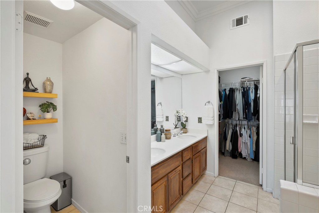 686 Azure Property Photo 22