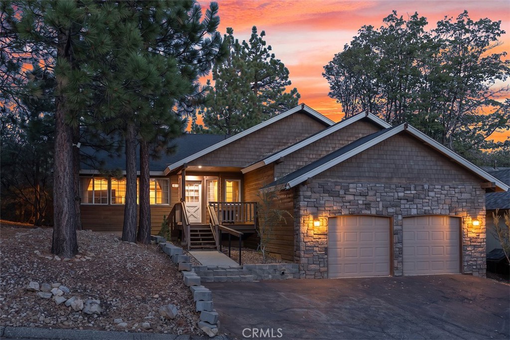 1171 Alameda Property Photo 3