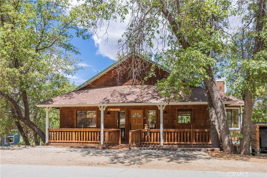 1416 Klamath Road Property Photo 3