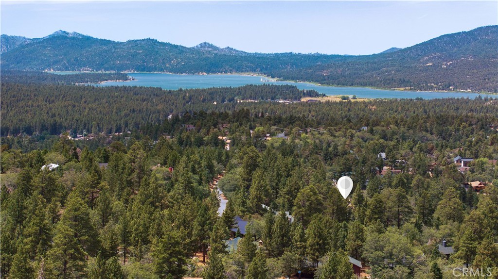 1416 Klamath Road Property Photo 6