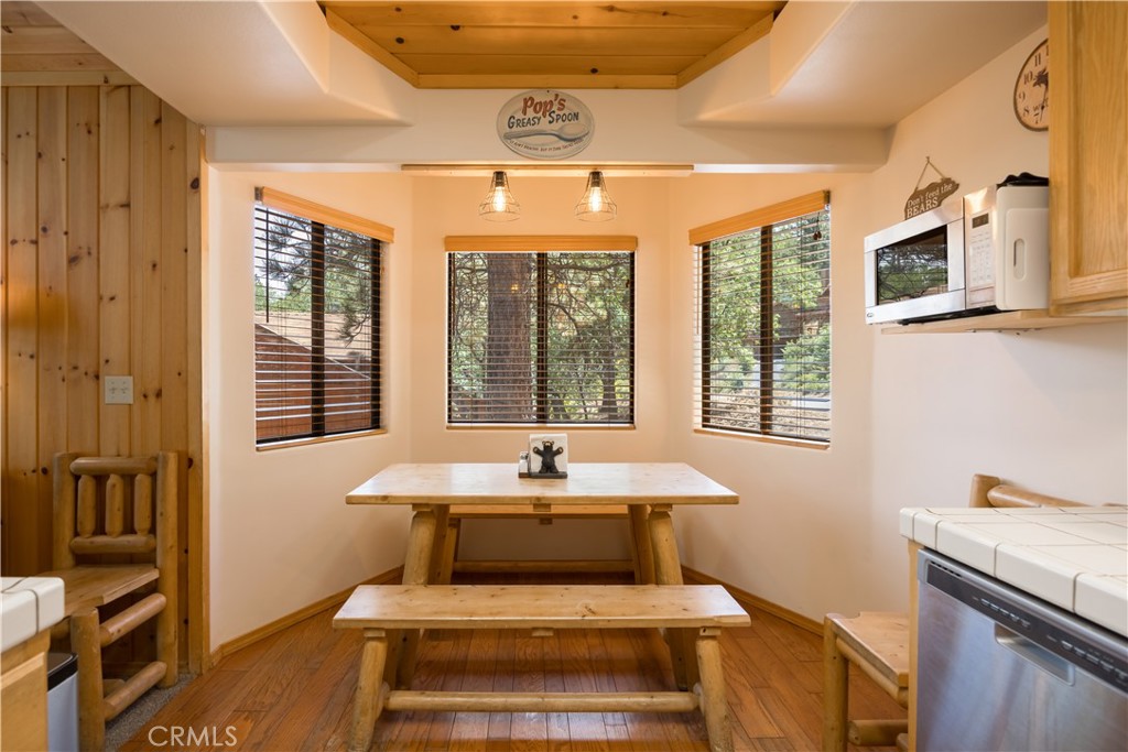1416 Klamath Road Property Photo 16