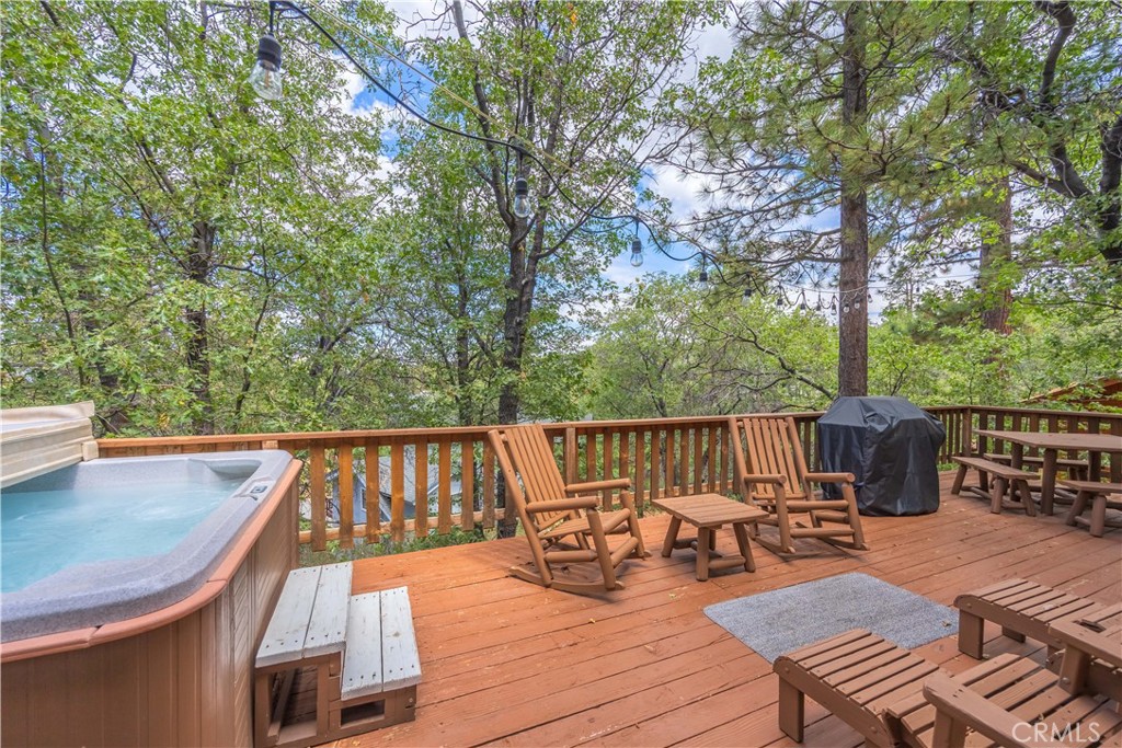 1416 Klamath Road Property Photo 31