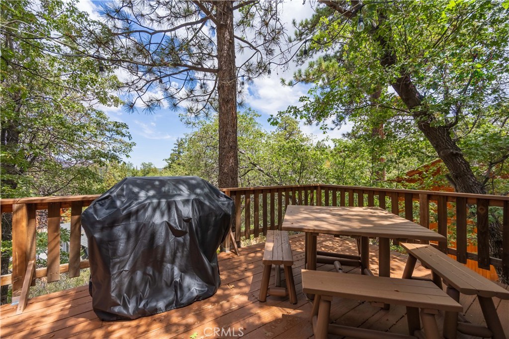 1416 Klamath Road Property Photo 33