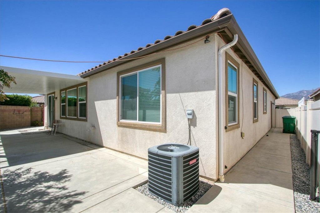 1463 Yarrow Property Photo 43