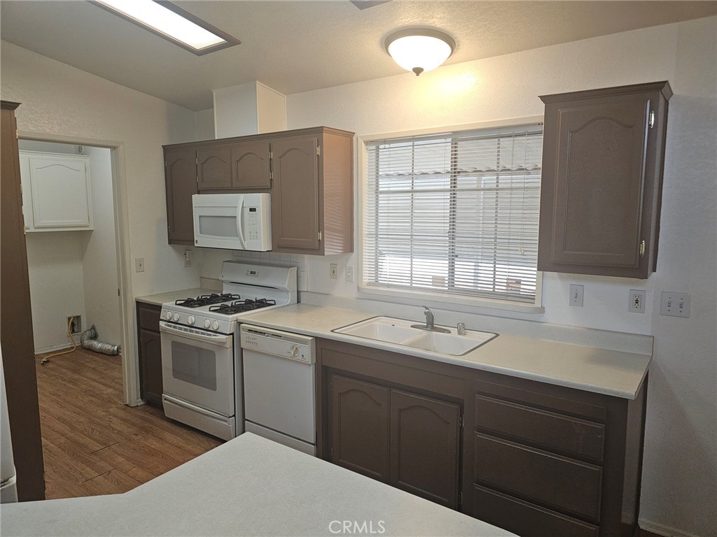 3850 Atlantic Property Photo 4