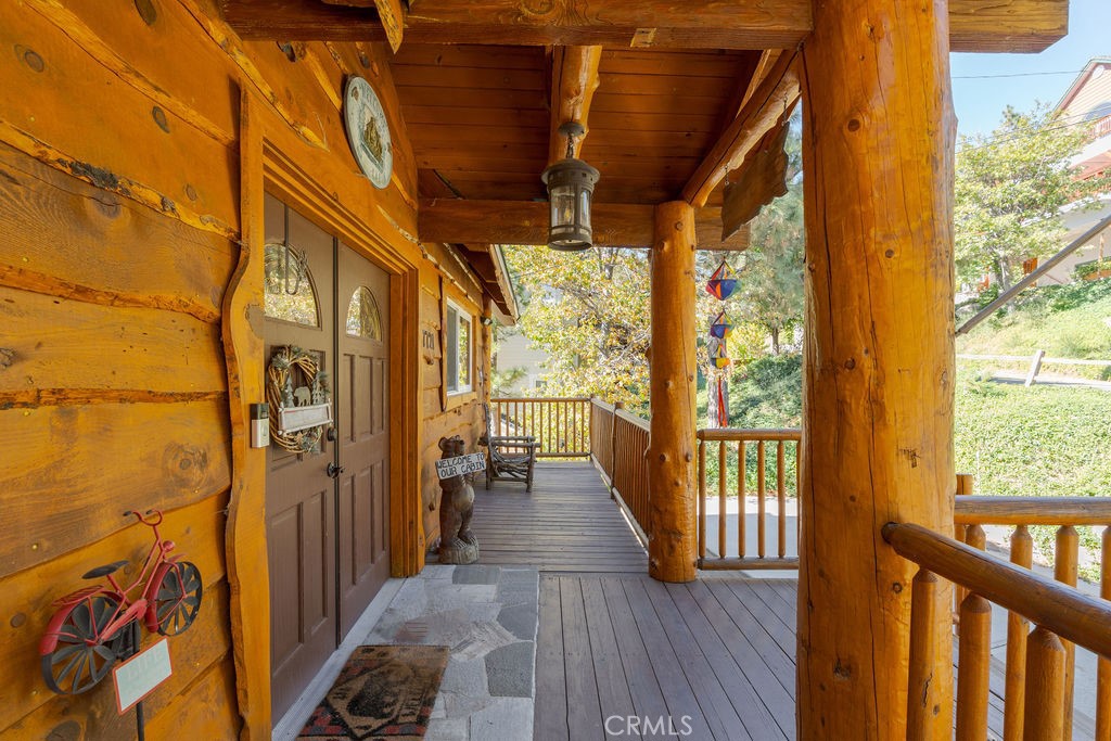 27721 Caribou Drive Property Photo 5