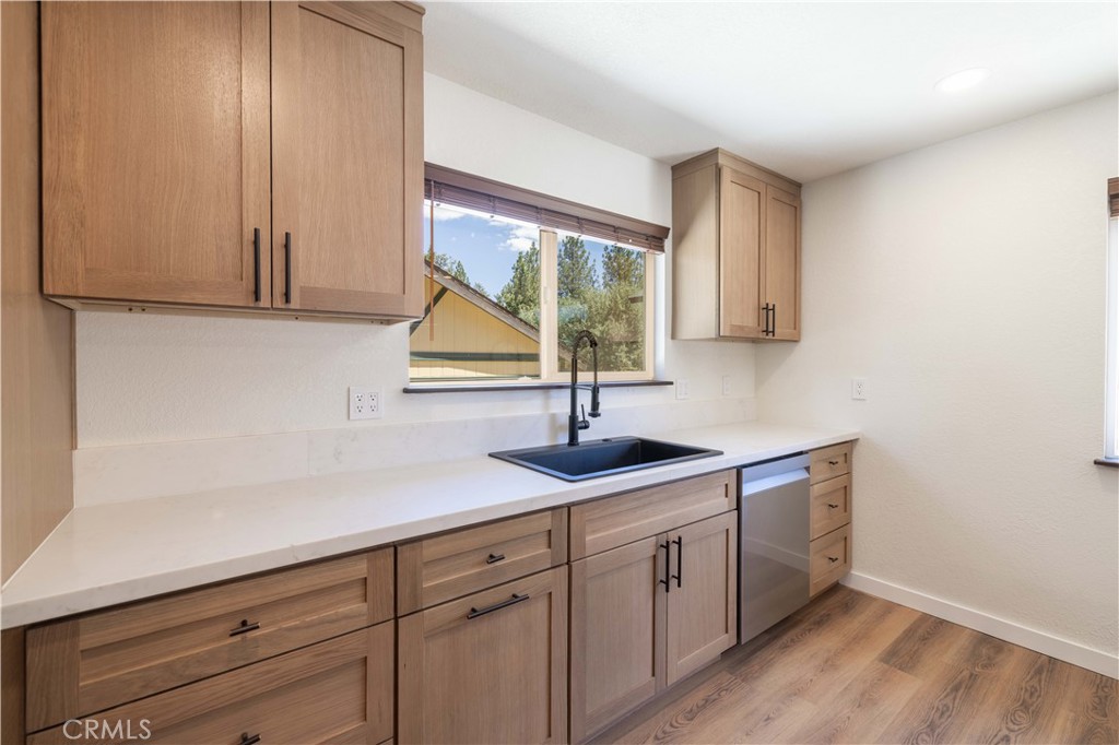304 Greenspot Property Photo 18
