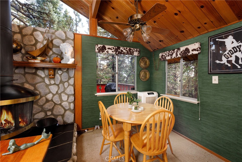 31321 Circle View Property Photo 8