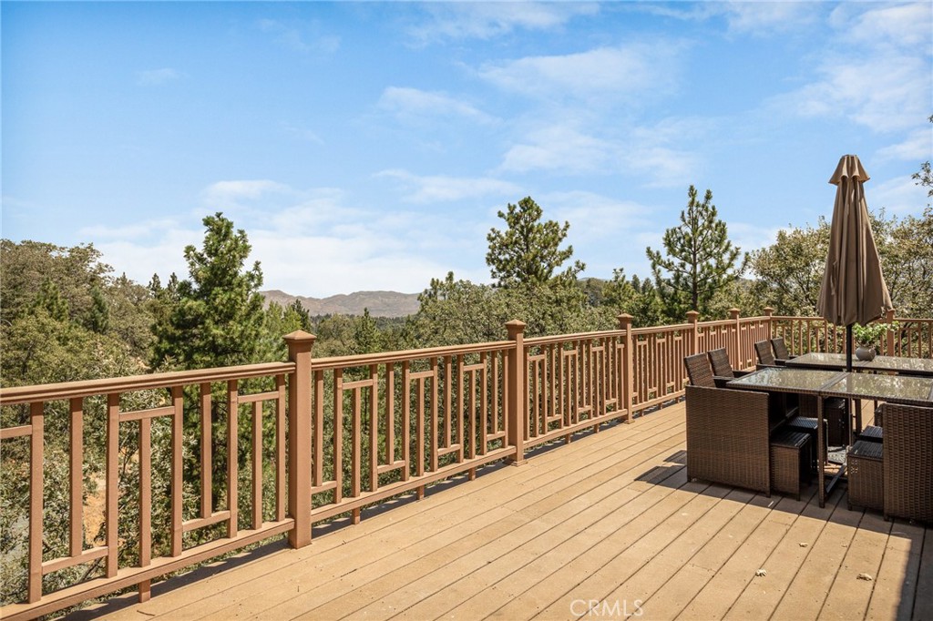 27920 Matterhorn Property Photo 2