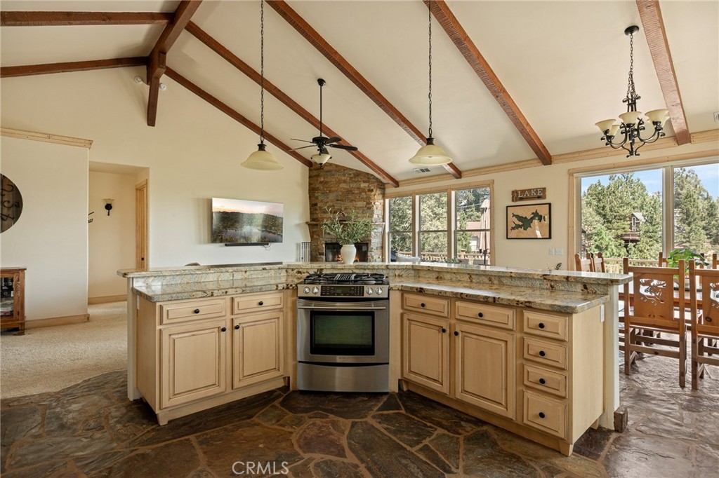 27920 Matterhorn Property Photo 9