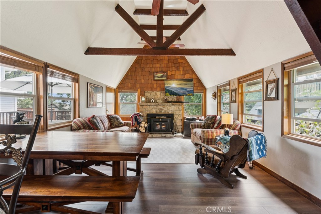 28815 Cedar Property Photo 6