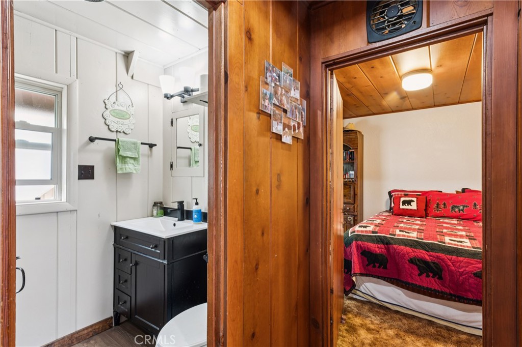 28815 Cedar Property Photo 14