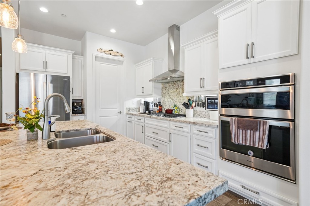 11511 Alton Property Photo 17