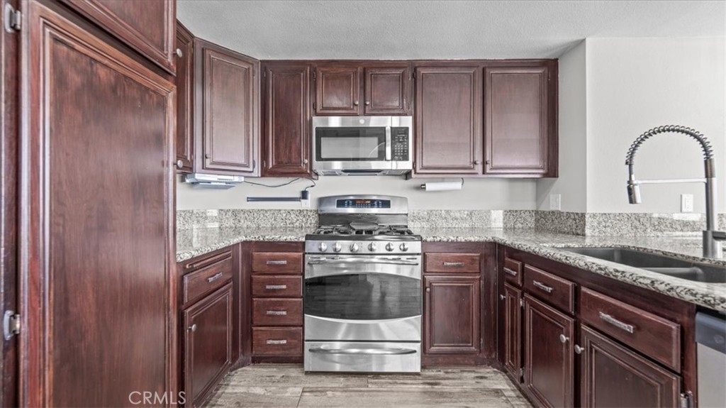 10726 Opal Property Photo 13